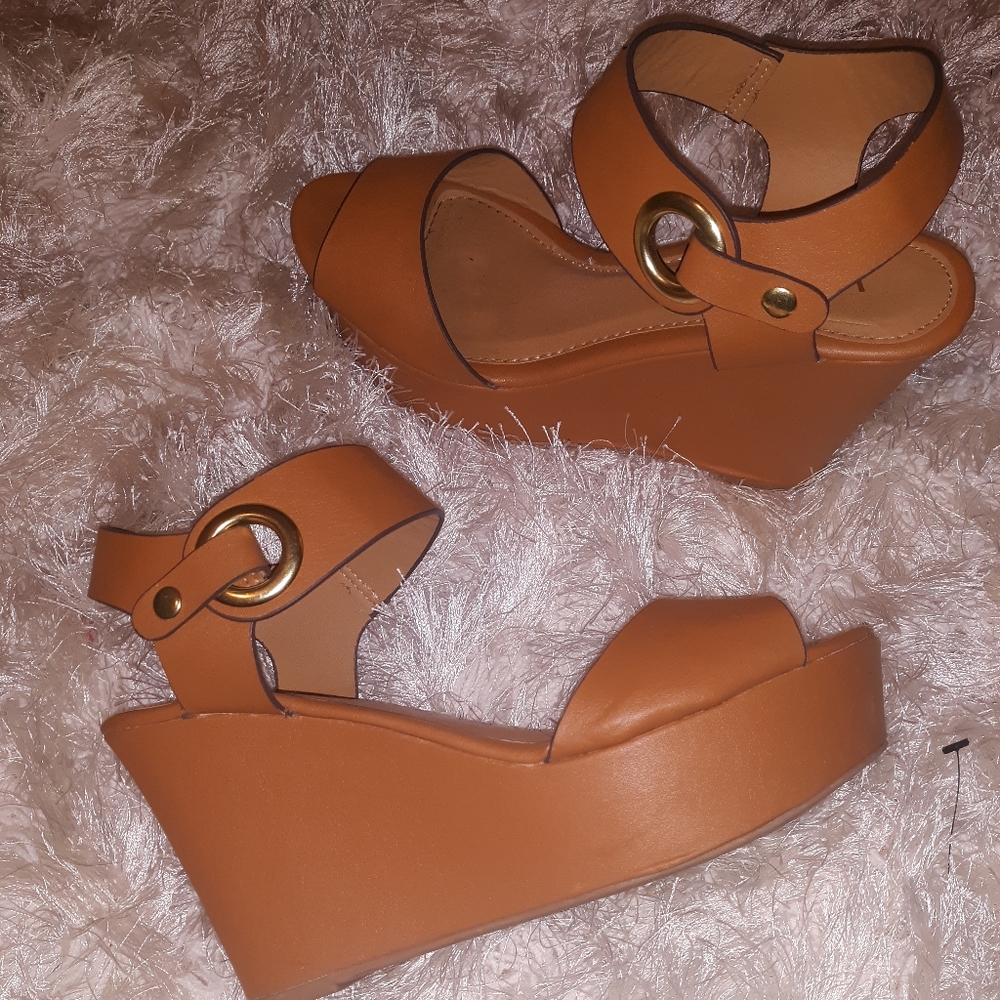 Tan wedges